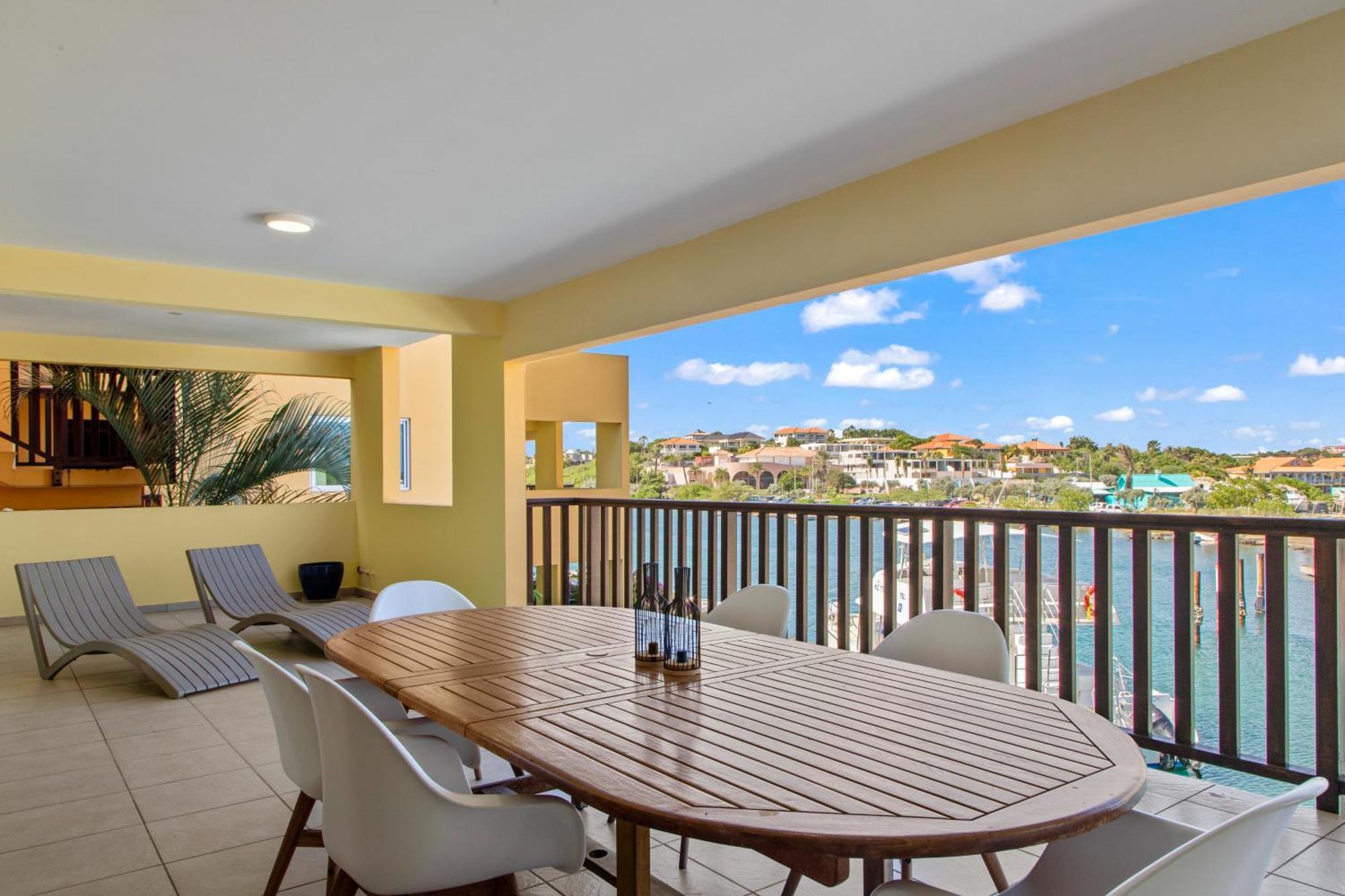 Droom Appartement Met Uitzicht Op De Jachthaven Jan Thiel Екстер'єр фото